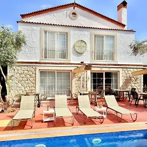 Hotel Rebetiko, Alacati